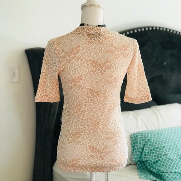 Mock Neck Bell Short Sleeve Blouse Sheer Floral Lace Design M - Picture 3 of 10